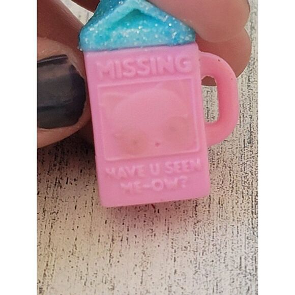 Missing cat mini milk carton doll accessory toy figure - Picture 2 of 5